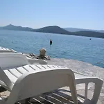 Σπίτι διακοπών Gluscevic *