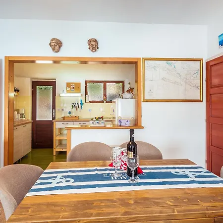 Holiday home Gluscevic