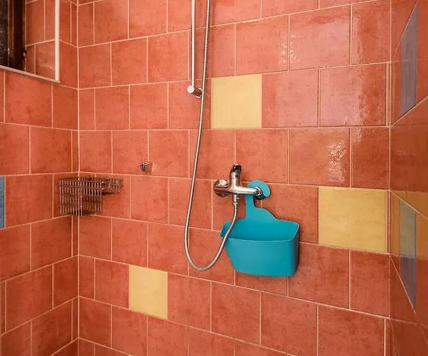 Holiday Gluscevic بيت للعطل كليك